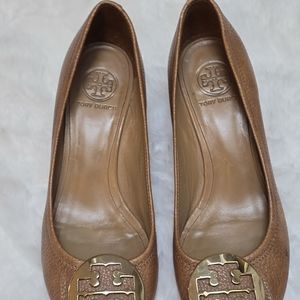 Tory Burch Wedge Shoes Tan Sz 9